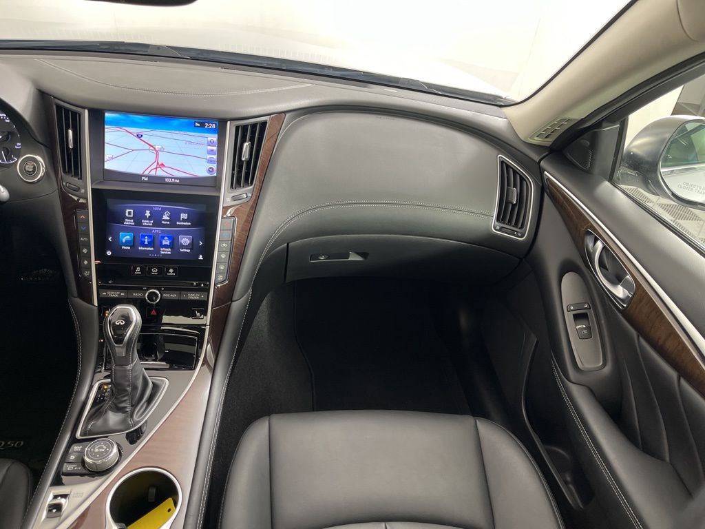 2018 INFINITI Q50 Luxe 15