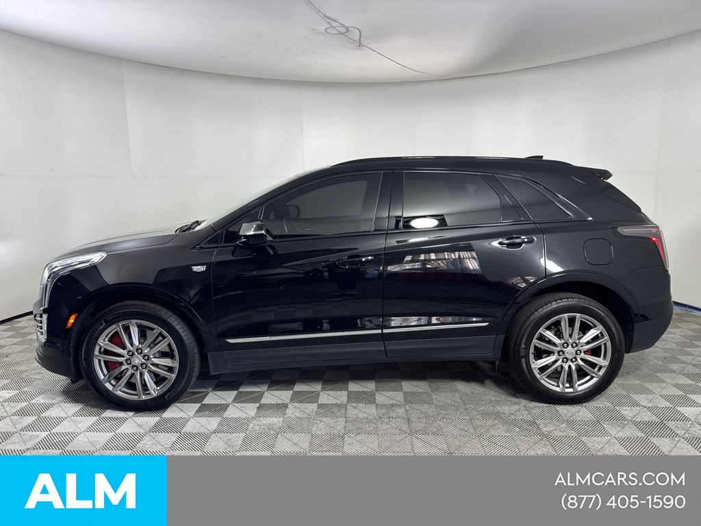 Used 2023 Black Cadillac Sport image 11