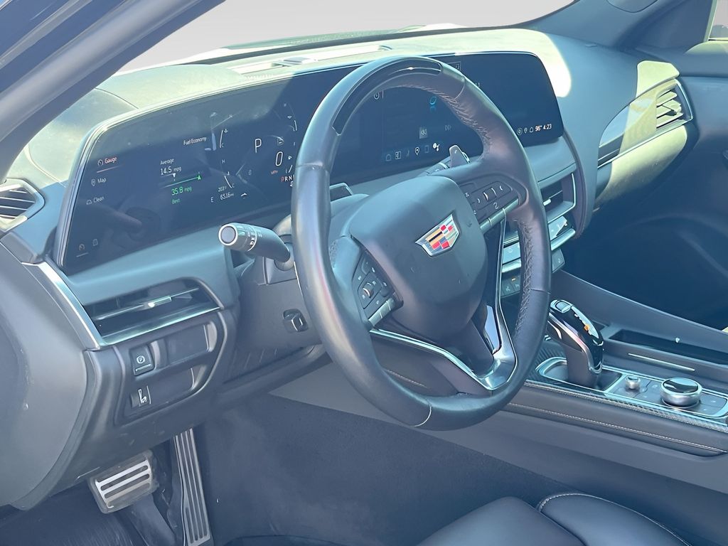 2025 Cadillac CT5 Sport - Photo 9