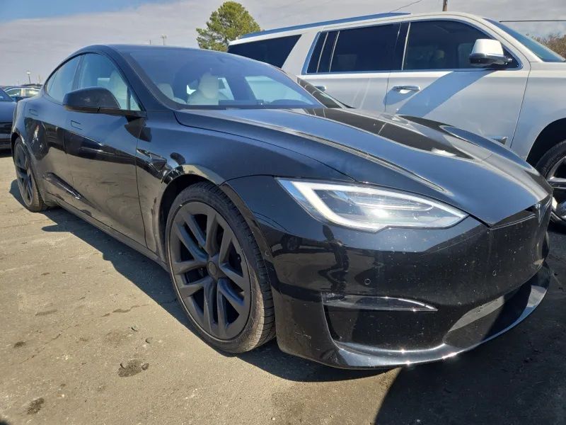 2022 Tesla Model S Plaid AWD