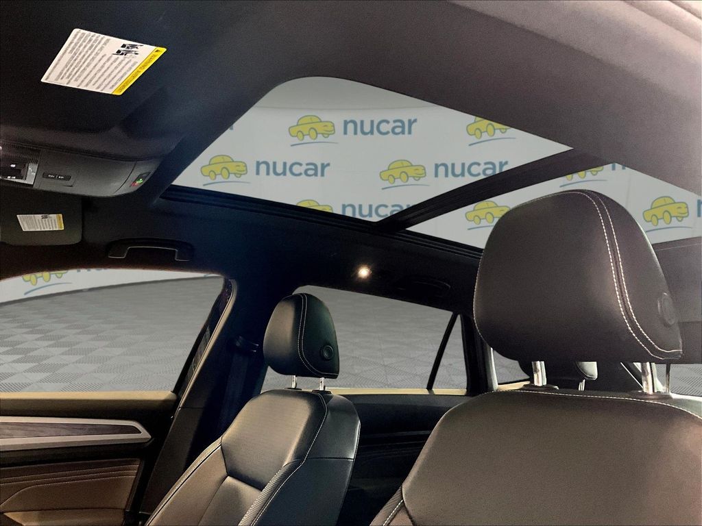 2022 Volkswagen Atlas Cross Sport — photo 17