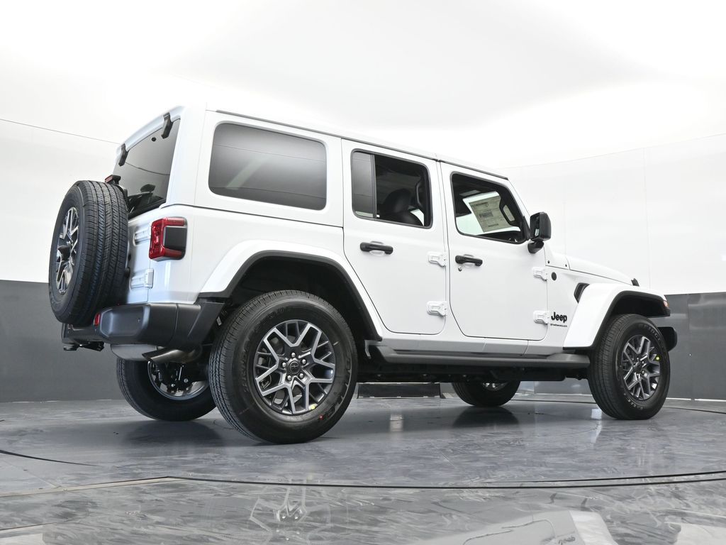 New 2026 Bright White Clearcoat Jeep Sahara image 58