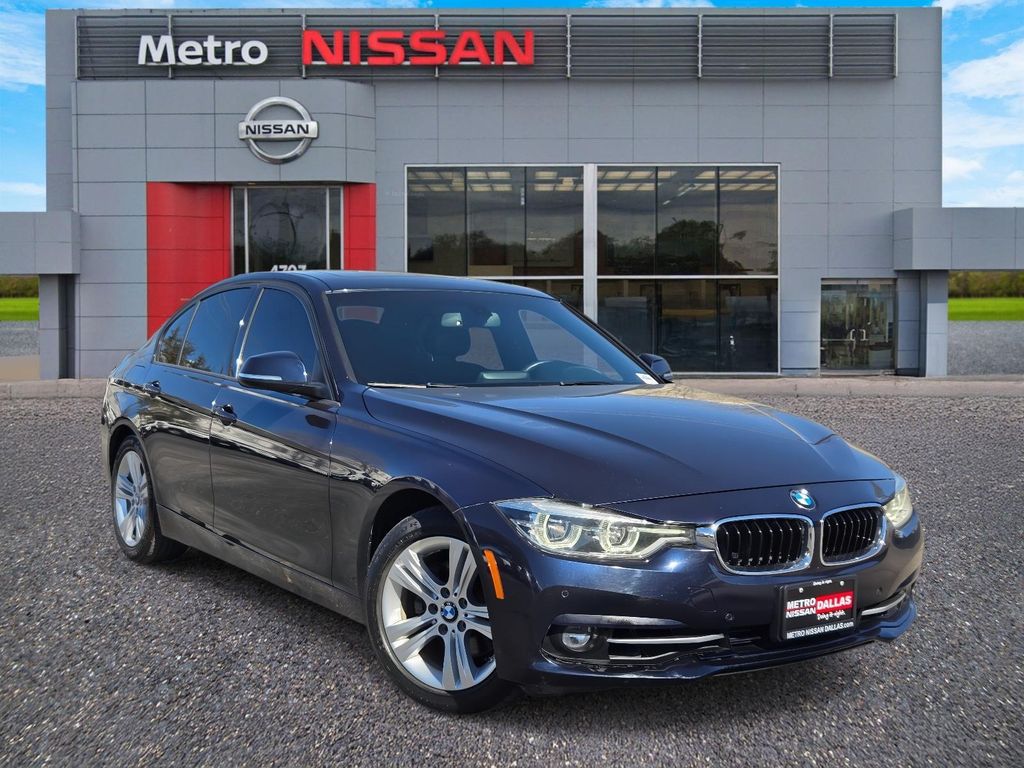 2016 BMW 3 Series 328i Sedan RWD
