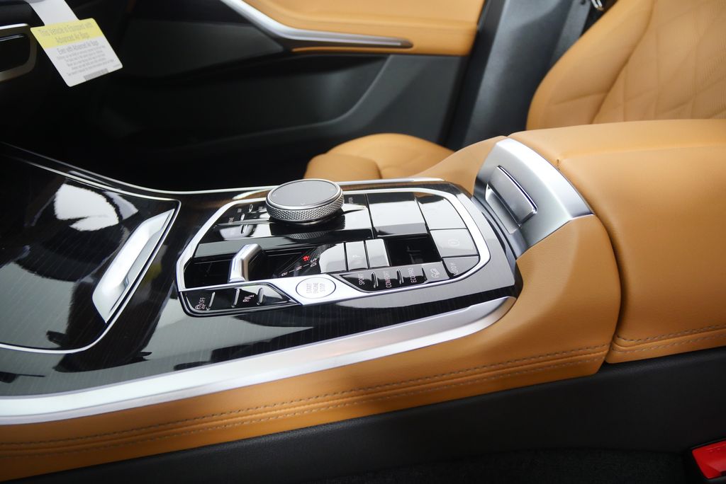 Thumbnail: 2026 BMW X5 - 22