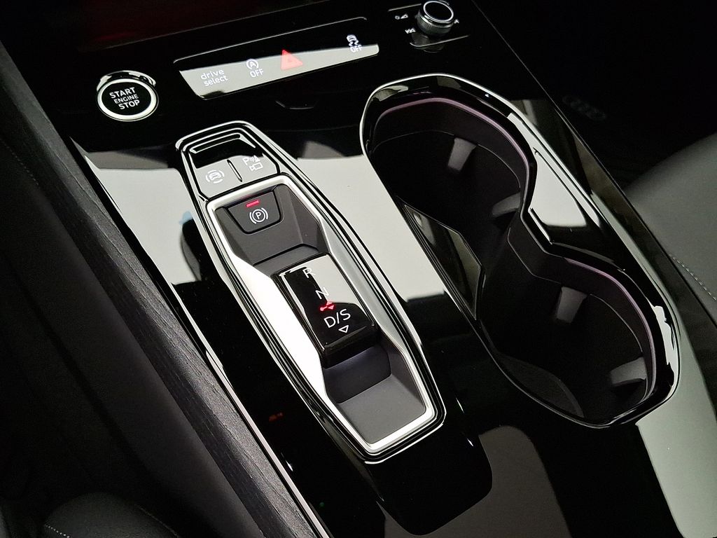 Thumbnail: 2026 Audi A5 - 11