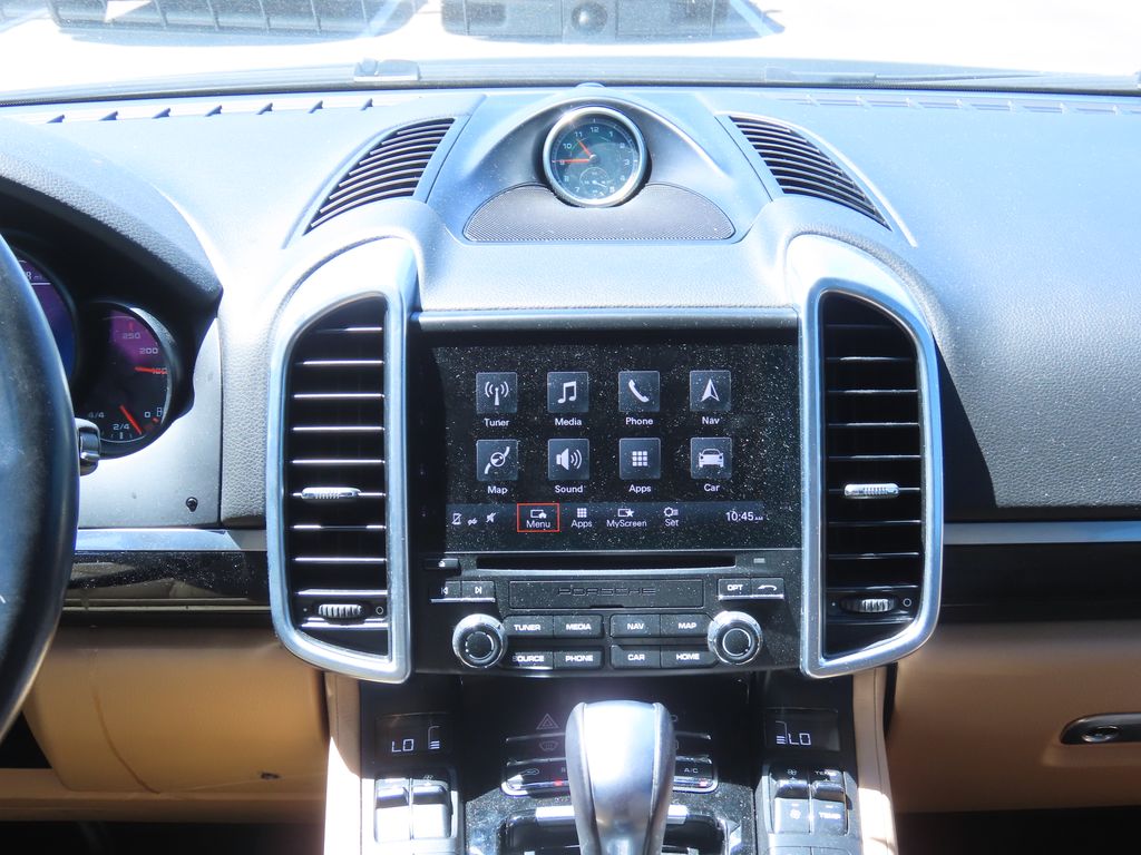 Thumbnail: 2017 Porsche Cayenne - 8