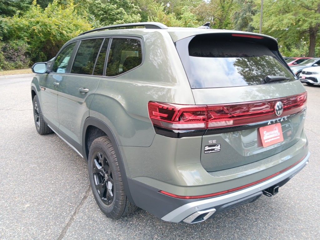 2025 Volkswagen Atlas  3