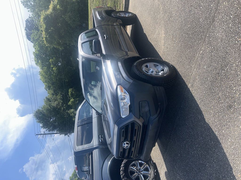 View vehicle photo 2