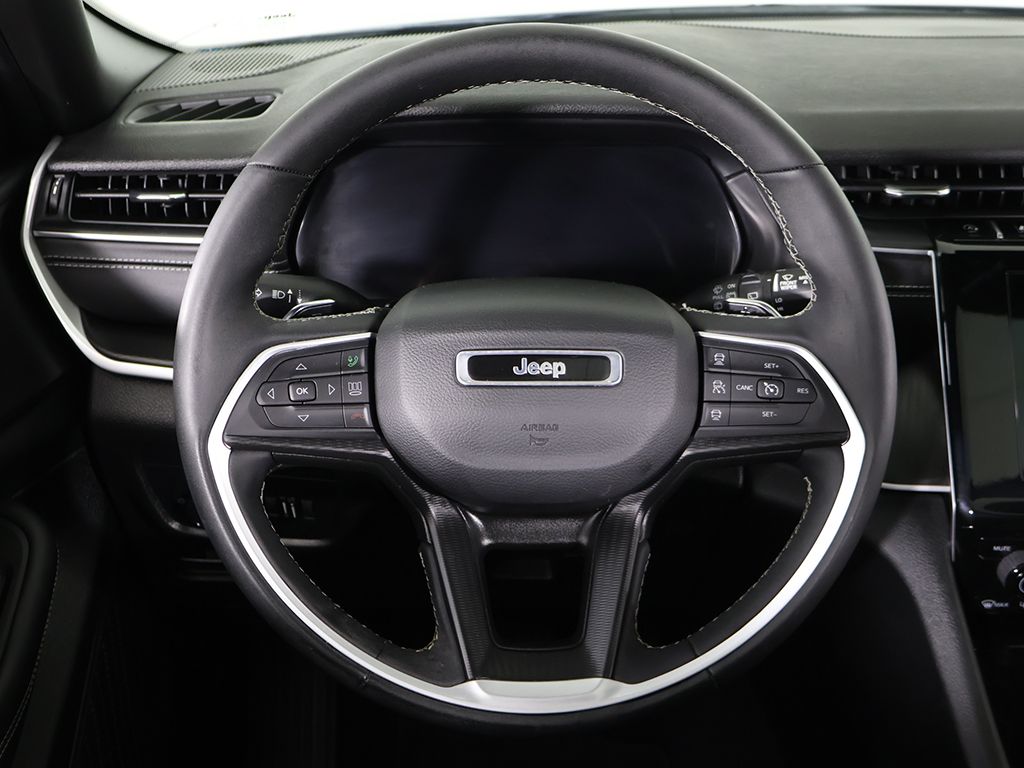 Used 2023 Gray Jeep Altitude image 42