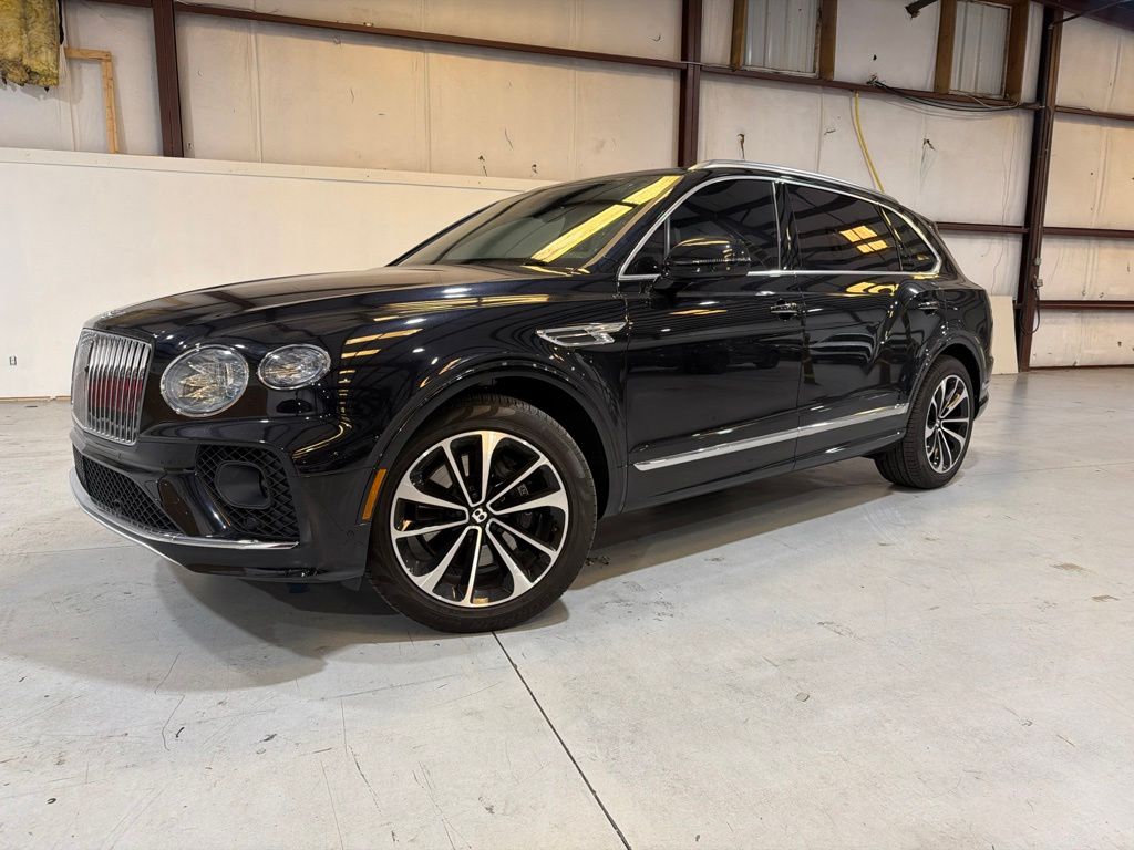 2023 Bentley Bentayga EWB V8 AWD