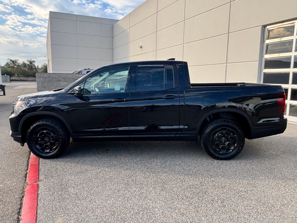 Thumbnail: 2025 Honda Ridgeline - 8