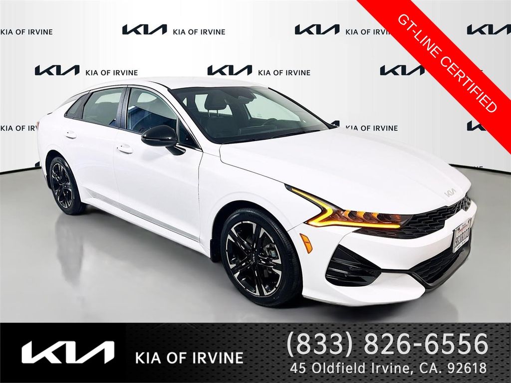 Glacial White Pearl 2023 Kia K5 Sedan Front-Wheel Drive 8-Speed Automatic