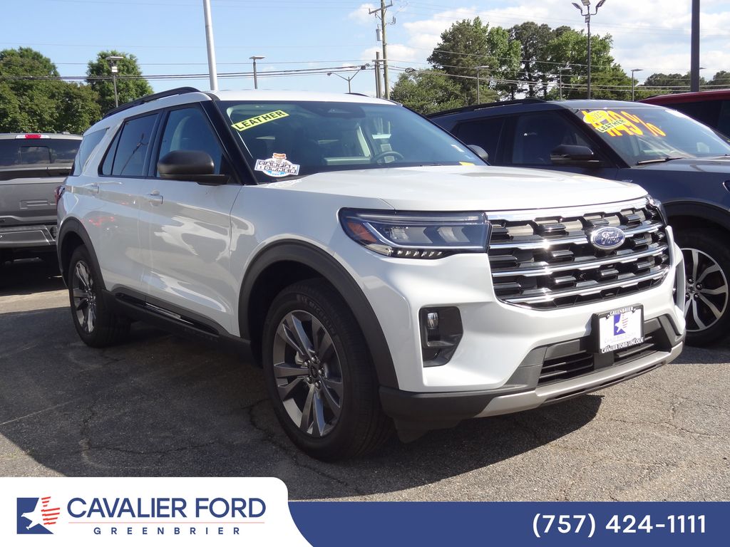 2026 Ford Explorer Active 4WD's photo