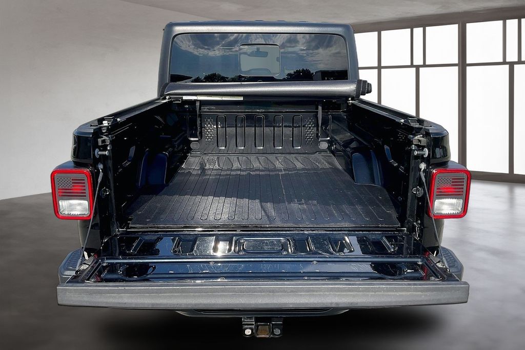 Used 2020 Jeep Gladiator Truck