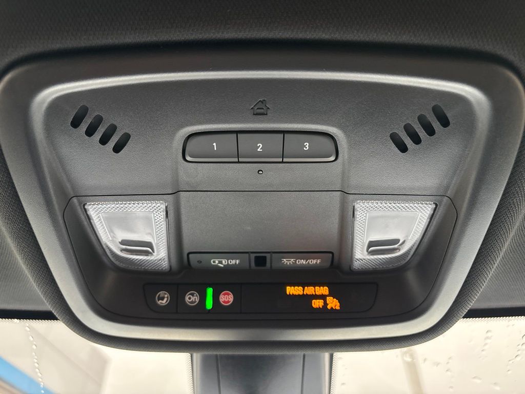 Used 2023 Chevrolet Traverse SUV