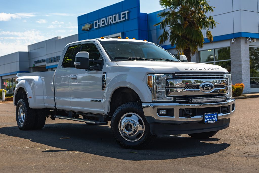 2017 Ford Super Duty F-350 DRW