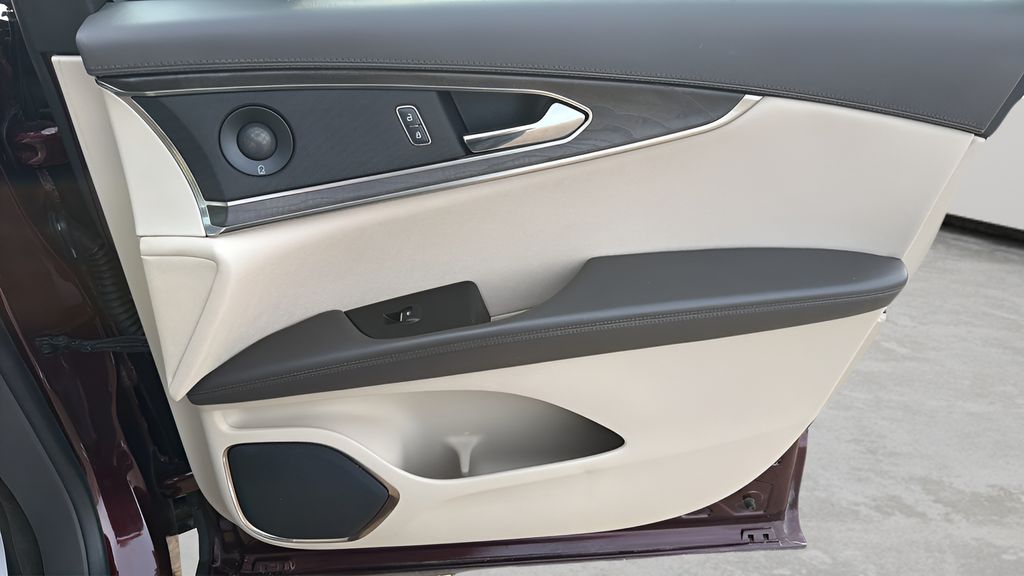 2020 Lincoln Nautilus