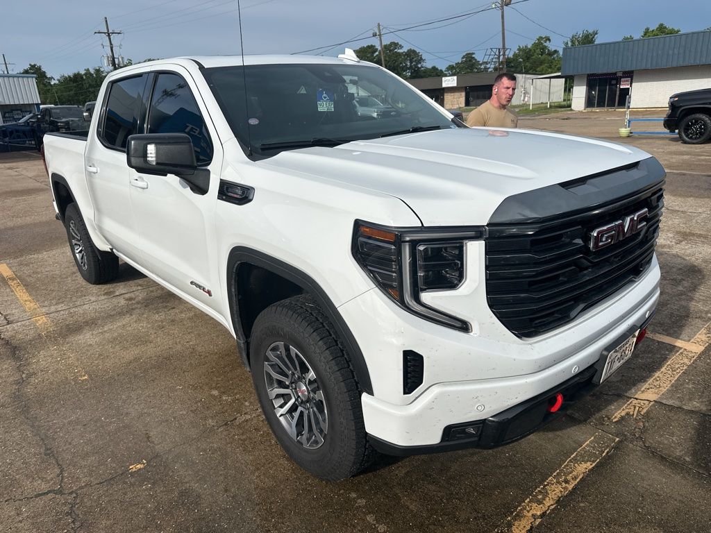 2023 GMC Sierra AT4 4WD Crew Cab Short Box's photo