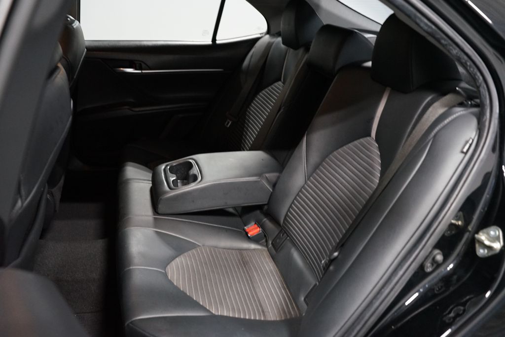 Thumbnail: 2020 Toyota Camry - 26