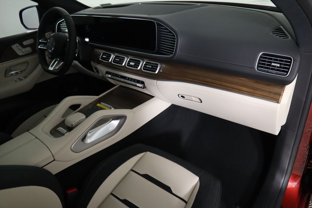 2025 Mercedes-Benz GLE 53 AMG 19