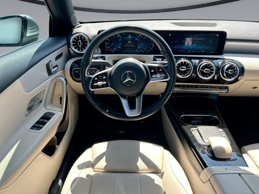 Thumbnail: 2021 Mercedes-Benz A-Class - 10