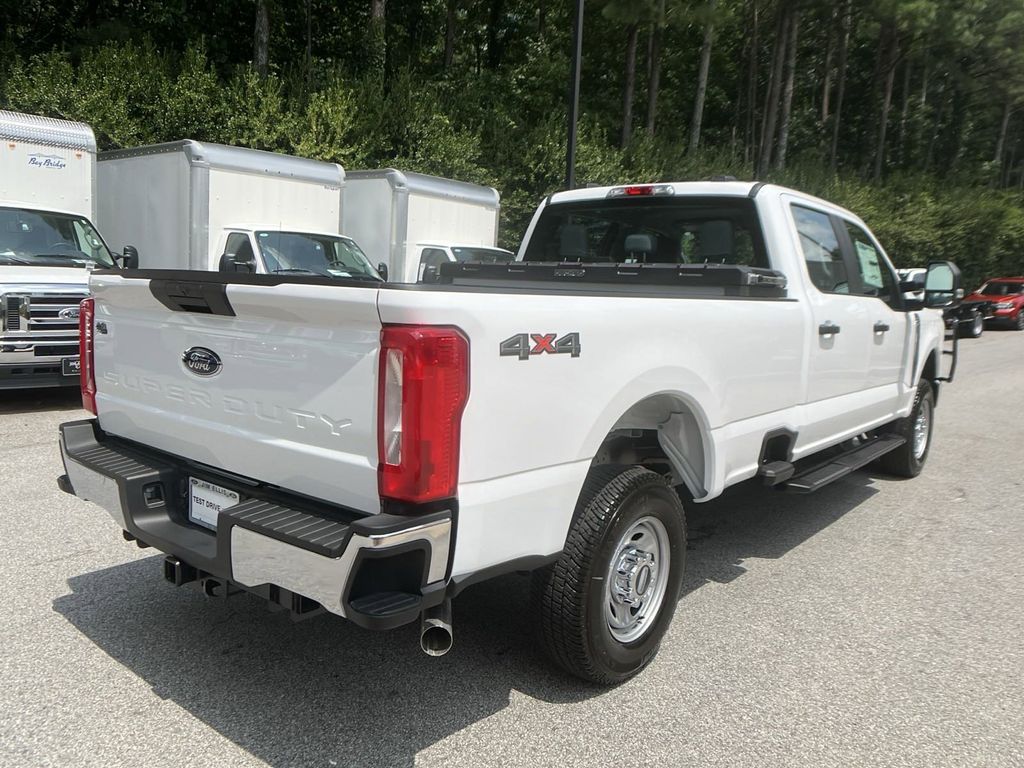 2024 Ford F-250SD XL 8