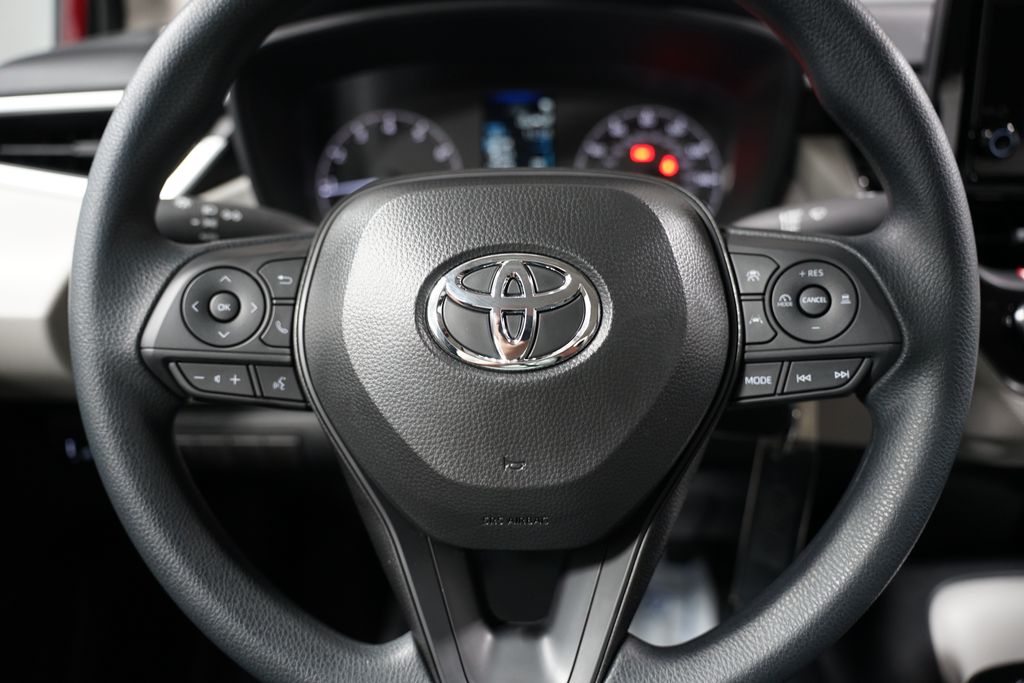 2025 Toyota Corolla LE 12