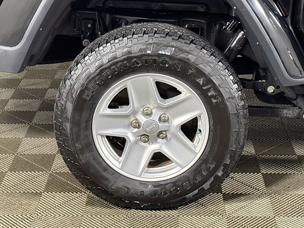 2022 Jeep Gladiator Sport