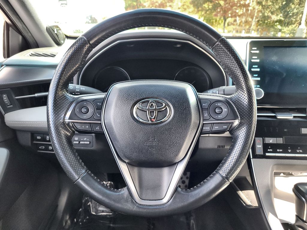 2019 Toyota Avalon XSE 14