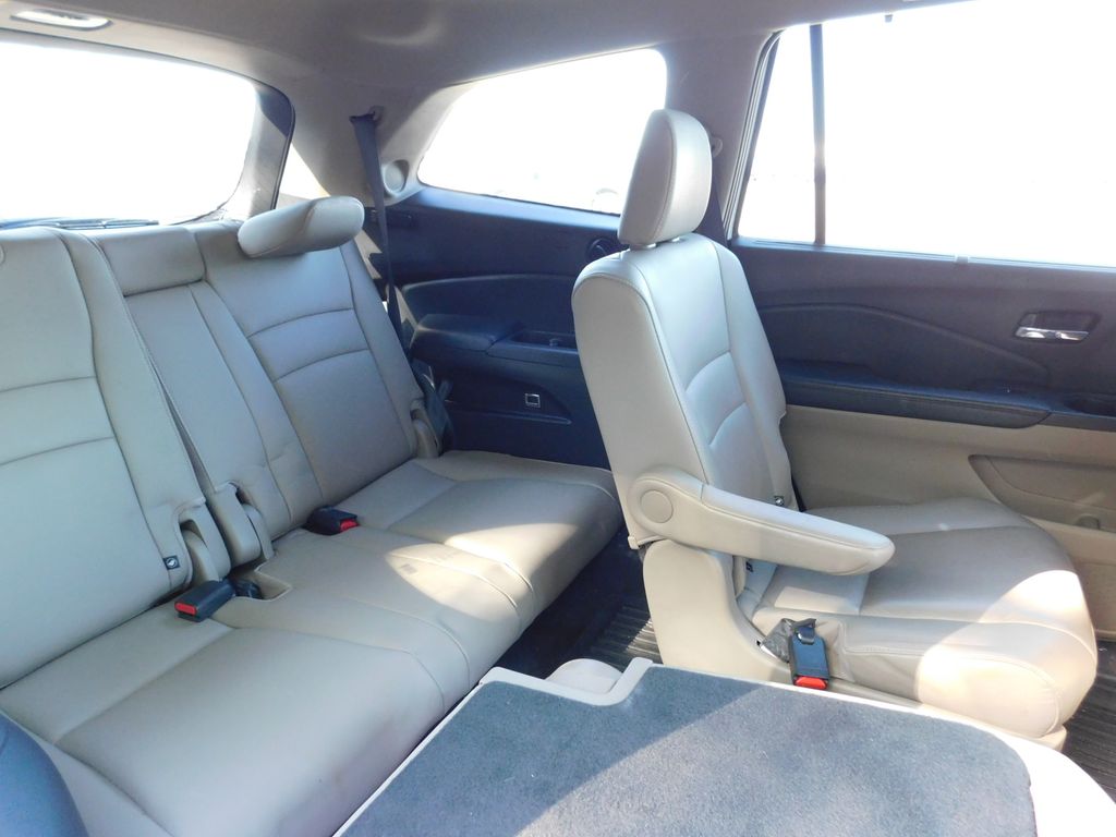 2020 Honda Pilot Touring 5