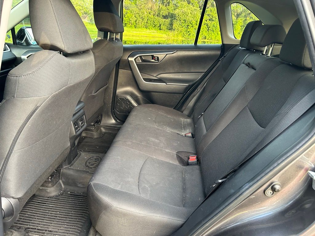 2024 Toyota RAV4 LE 13
