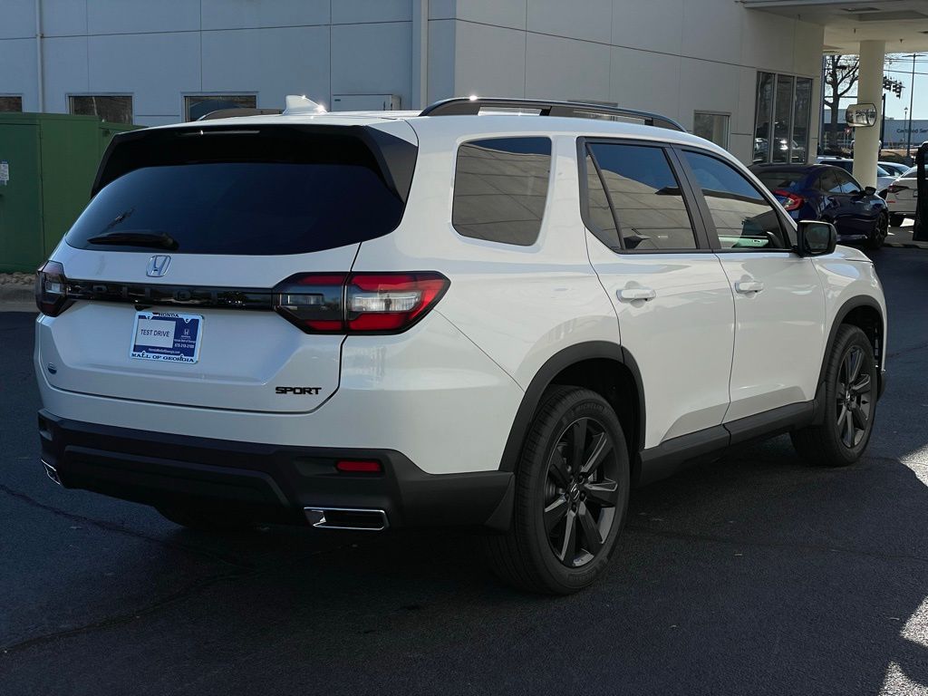 Thumbnail: 2025 Honda Pilot - 6
