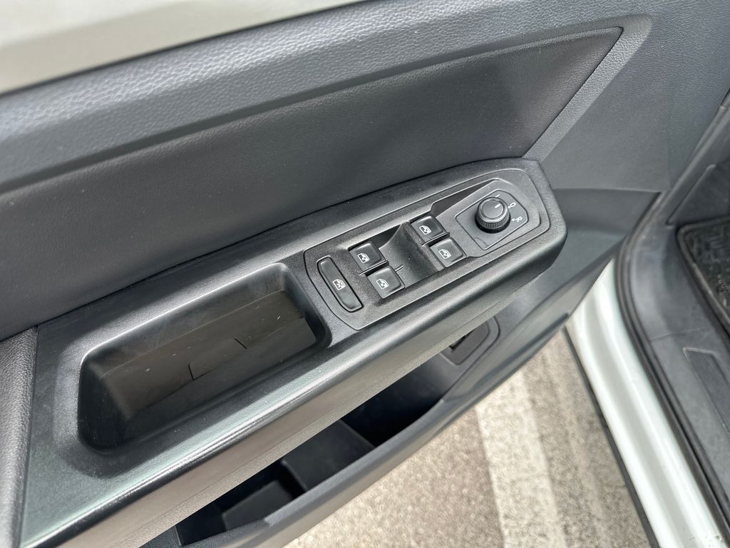 Used Car 2021 Volkswagen Atlas  3.6l V6 Se W/technology For Sale Under $25,000 In Austin, Texas