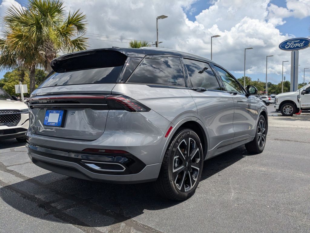 2025 Lincoln Nautilus Hybrid Reserve