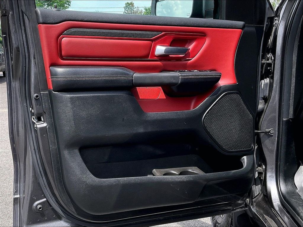 2019 Ram 1500 — photo 9