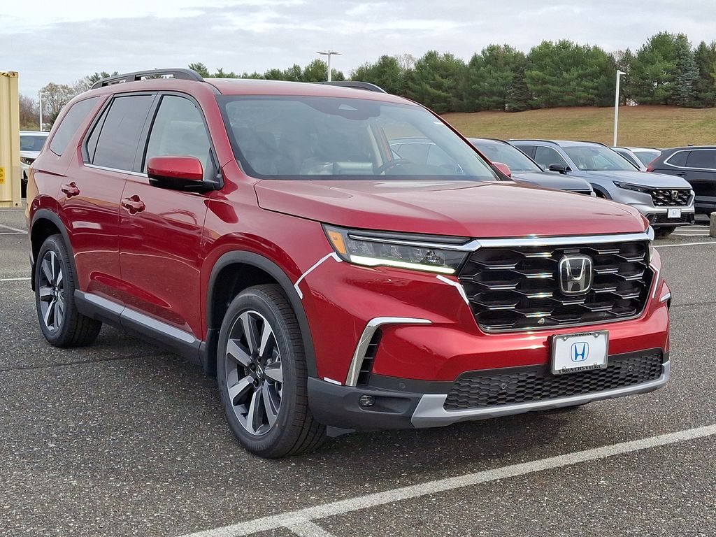 2025 Honda Pilot Touring 2