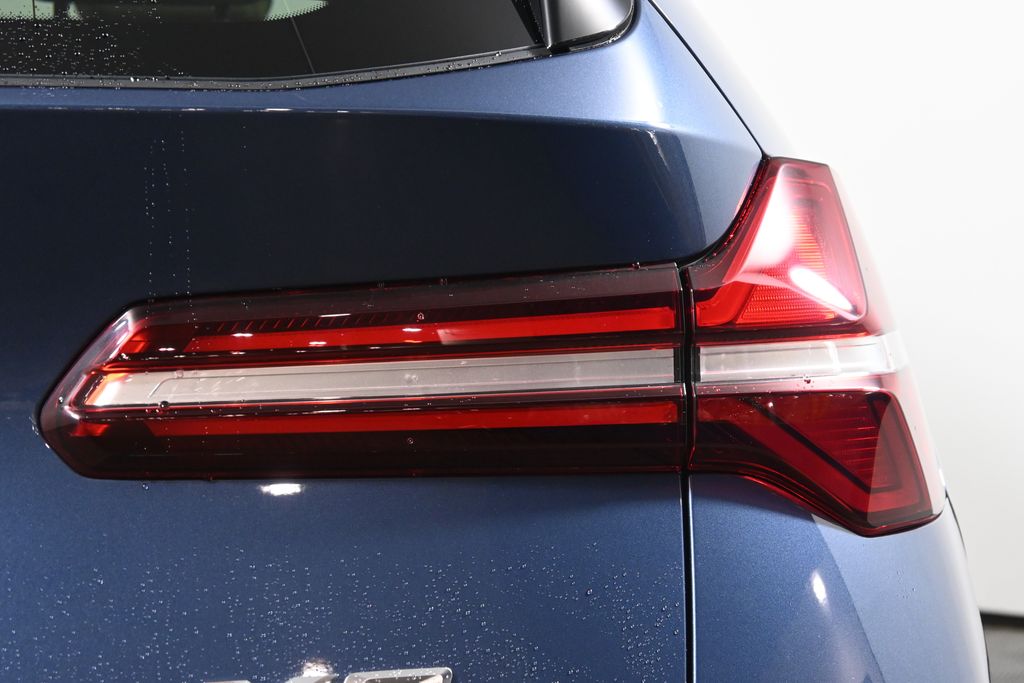 Thumbnail: 2026 BMW X3 - 13