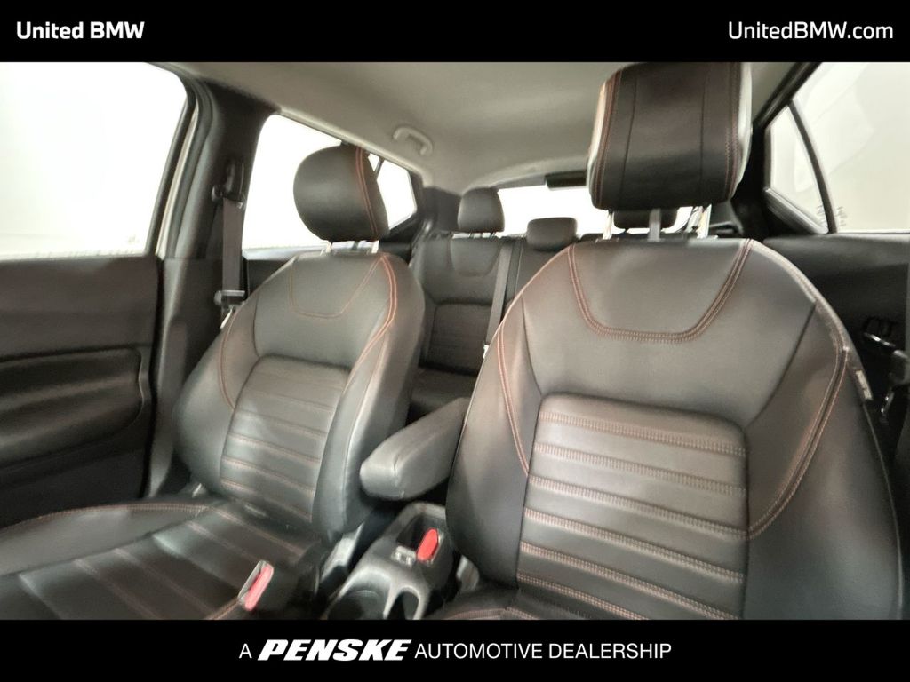 Thumbnail: 2019 Nissan Kicks - 13