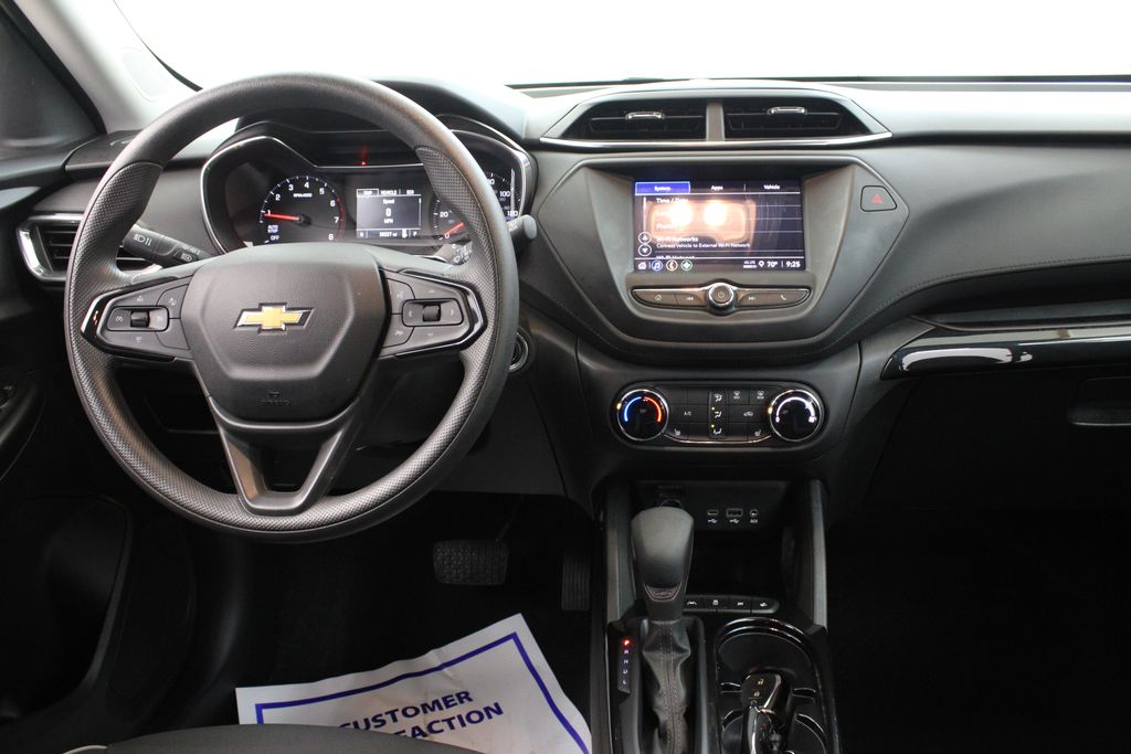 used 2023 Chevrolet TrailBlazer car