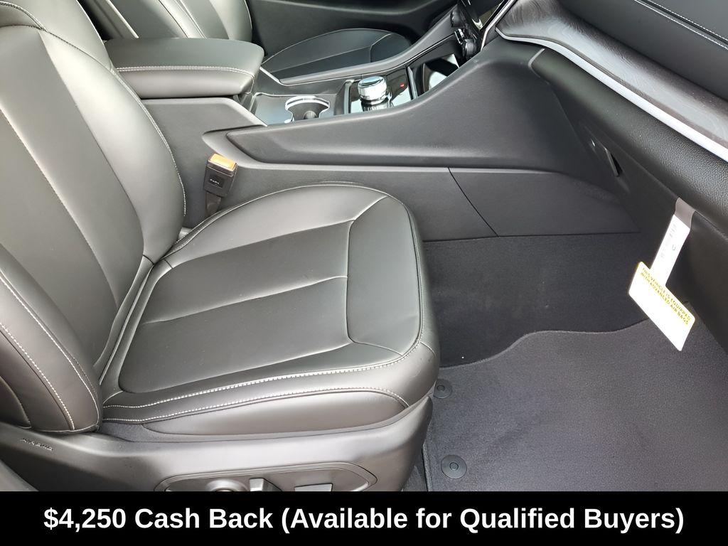 New Car 2025 Jeep Grand Cherokee  Limited For Sale Under $40,000 In Austin, Texas