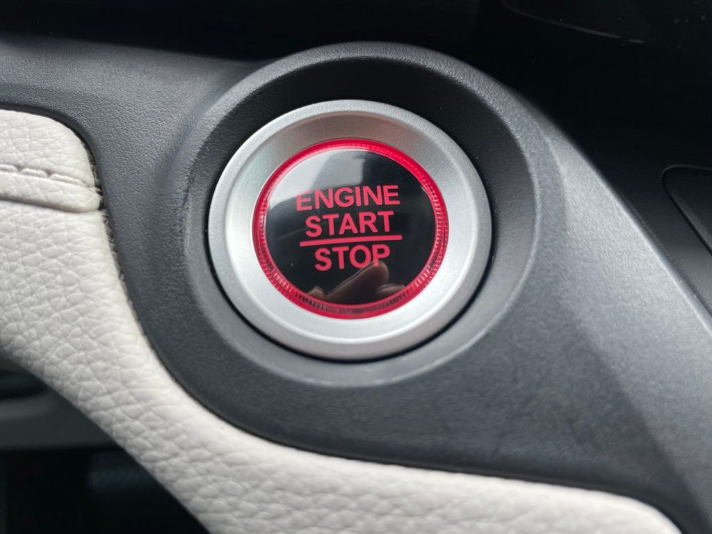 Thumbnail: 2026 Honda Odyssey - 21