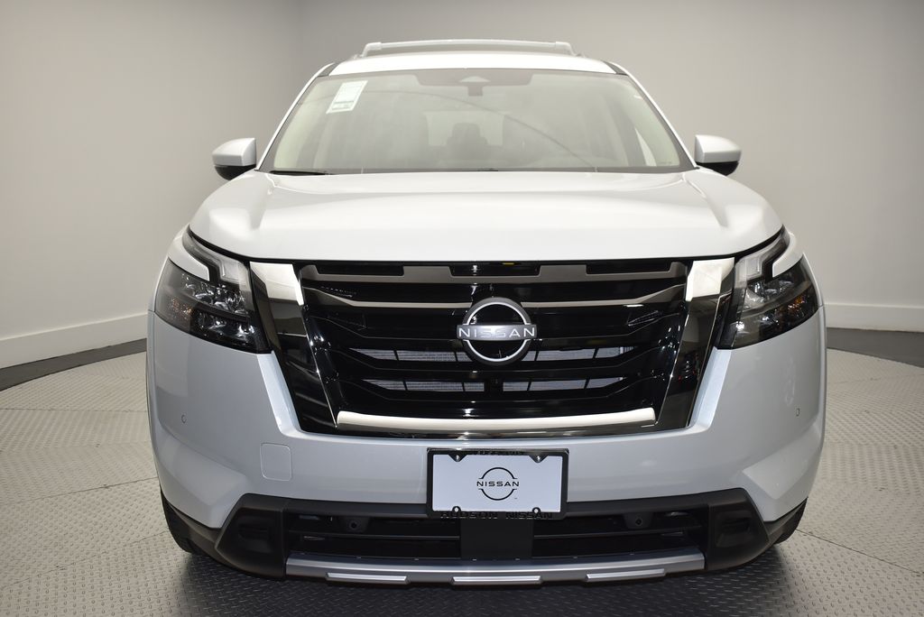 Thumbnail: 2025 Nissan Pathfinder - 2