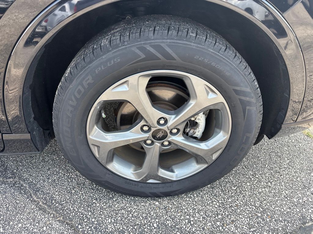 Used 2024 Ford Escape SUV