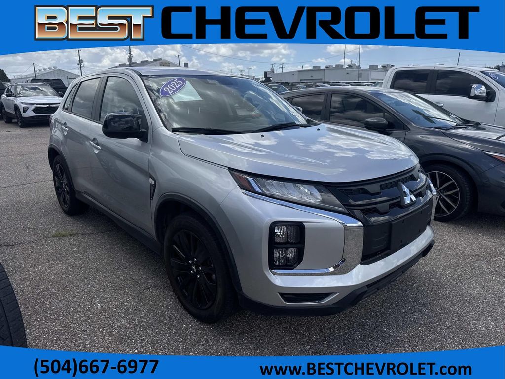 White 2025 Mitsubishi Outlander Sport SUV / Crossover All-Wheel Drive Continuously Variable Transmission