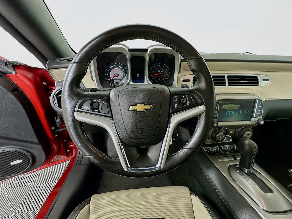 Thumbnail: 2015 Chevrolet Camaro - 11