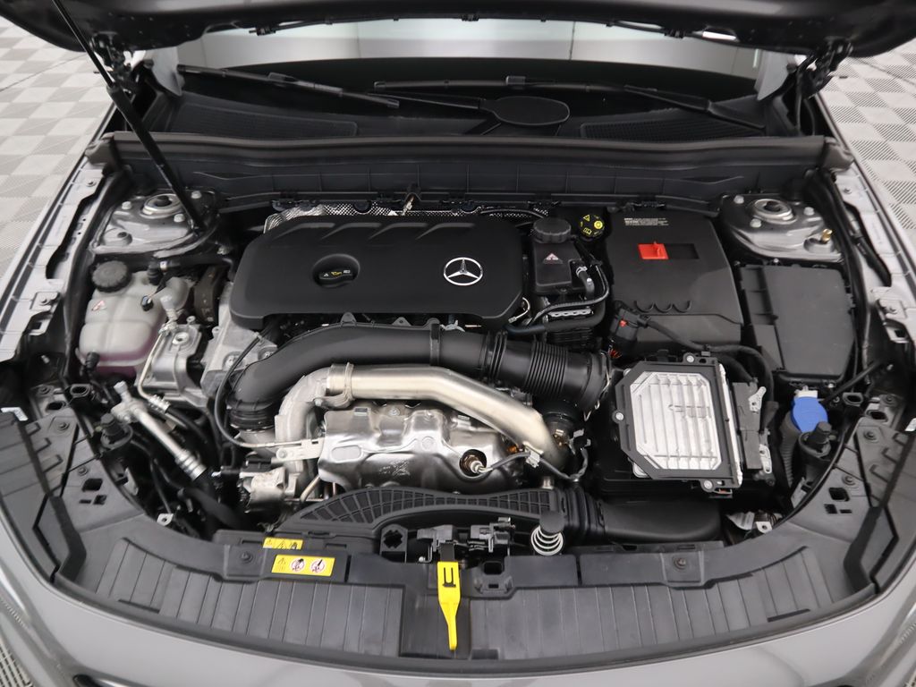 Thumbnail: 2025 Mercedes-Benz GLB - 31