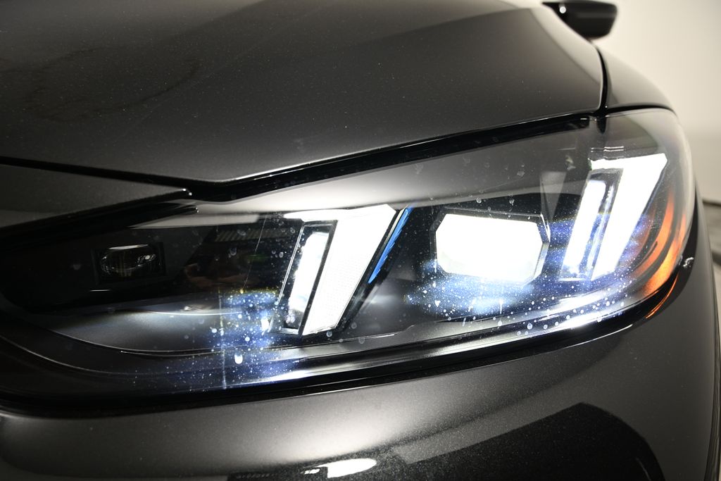 Thumbnail: 2026 BMW 4 Series - 9