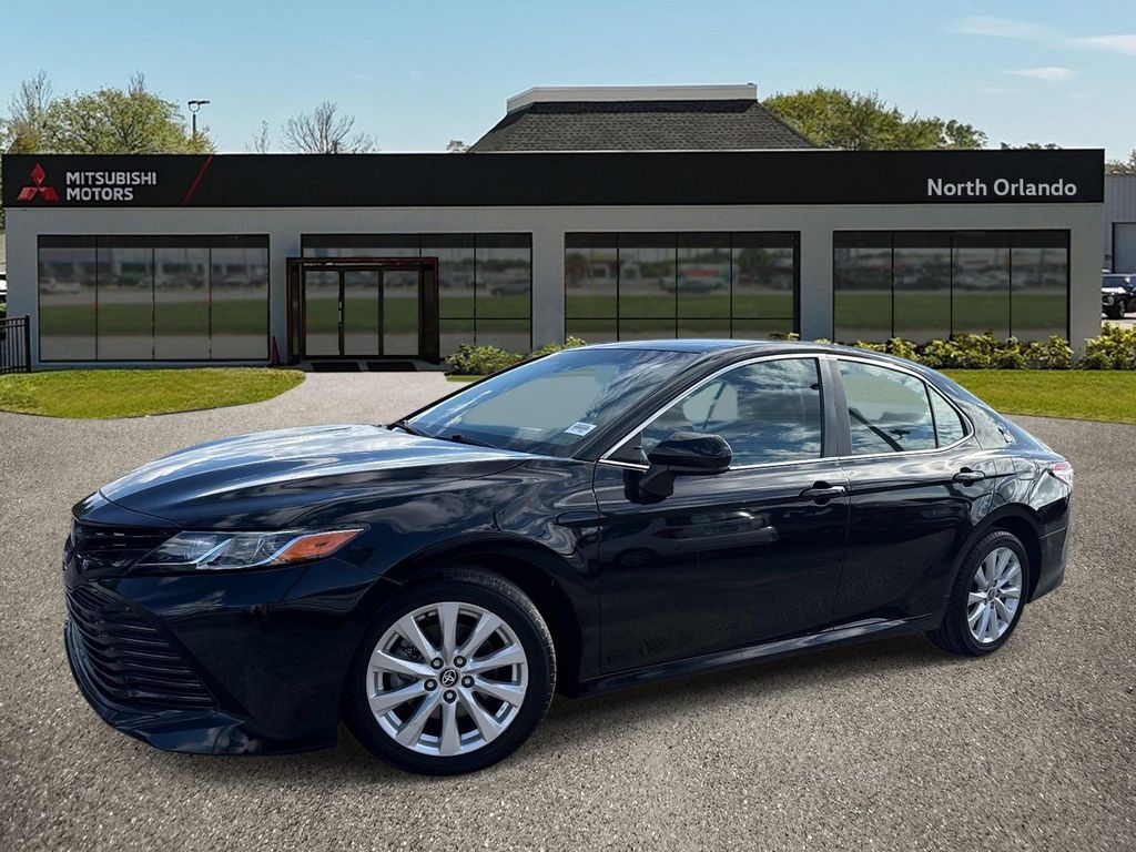 2020 Toyota Camry LE