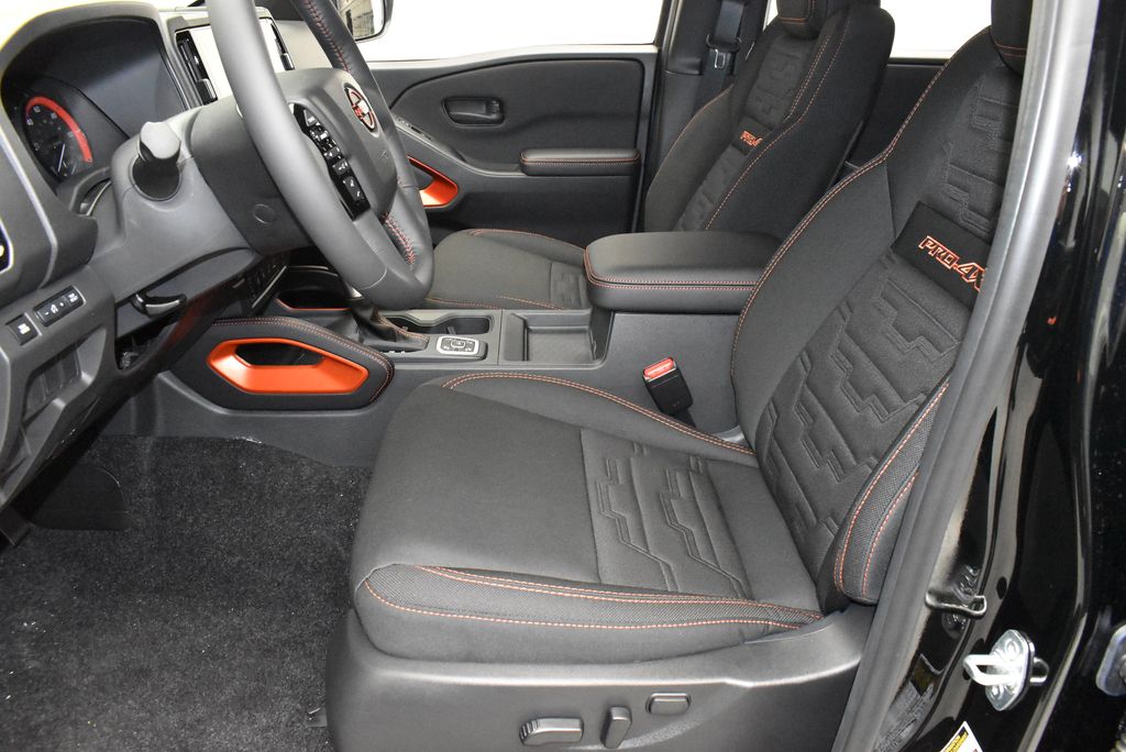 Thumbnail: 2026 Nissan Frontier - 16