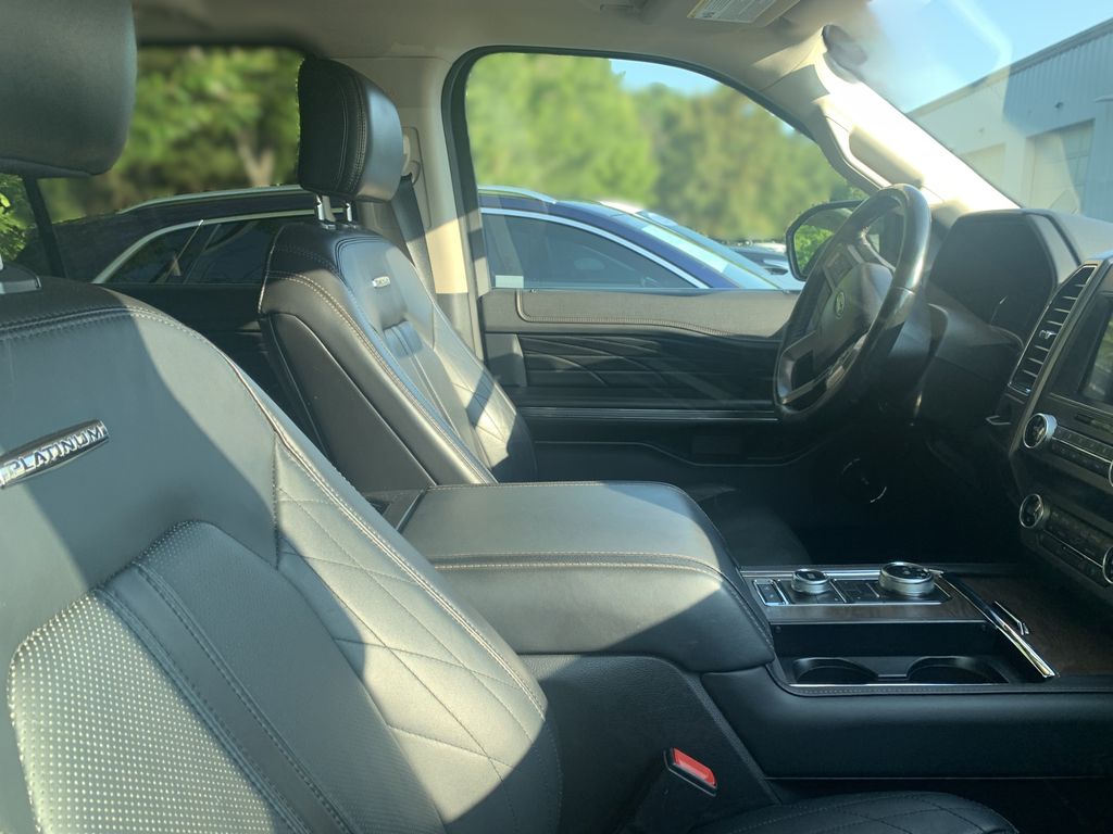 Thumbnail: 2019 Ford Expedition - 10